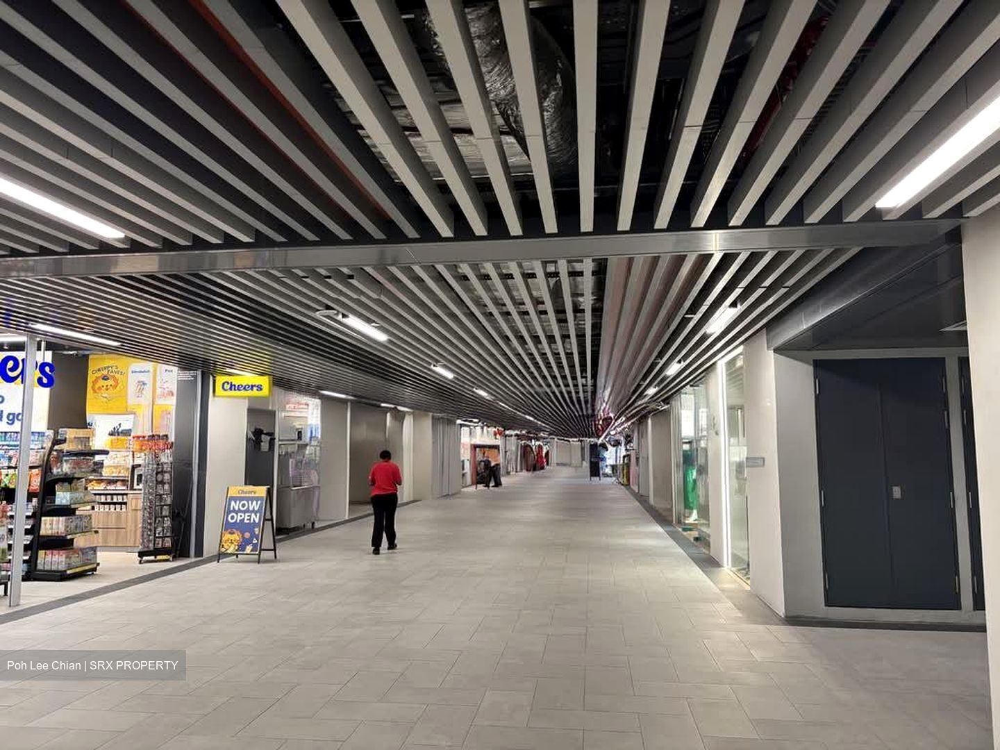 Club Street (D1), Retail #567590961
